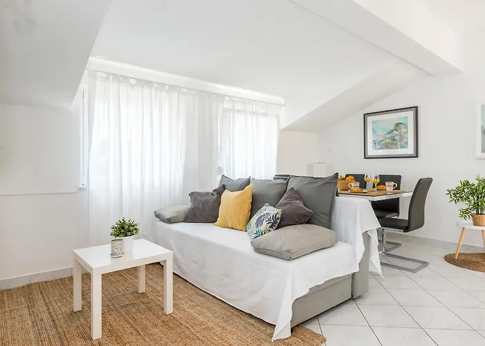 Jadrija Bay Apartment